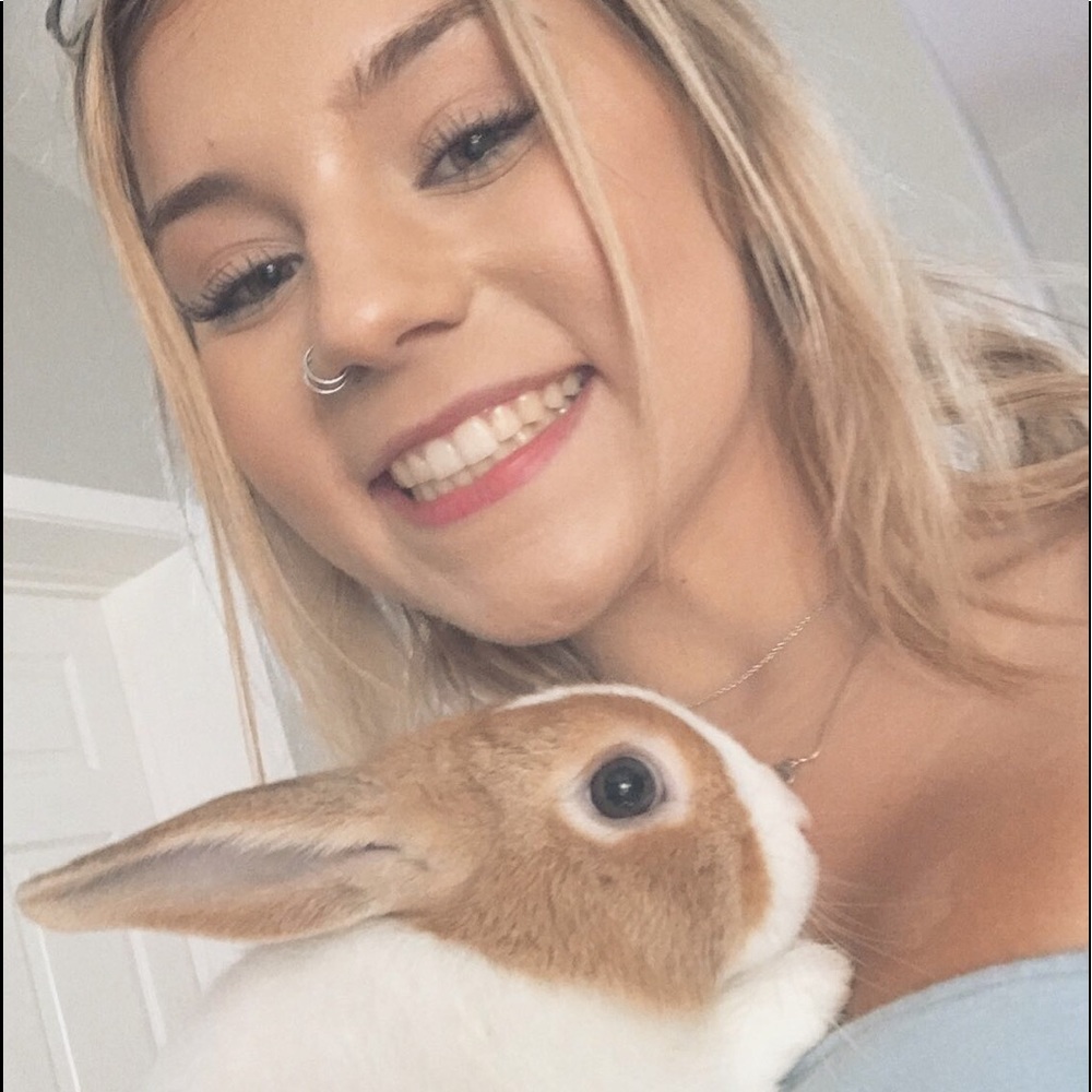 Meet your Posher, Cori